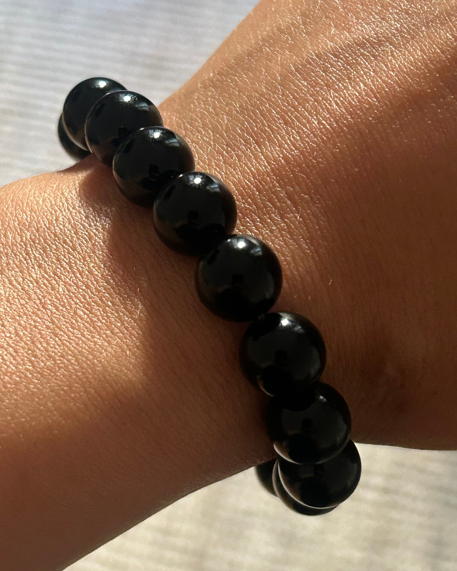 GENTLE GRAVITY BRACELET